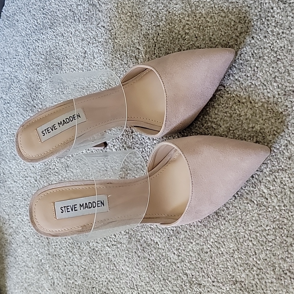 NIB Steve Madden Daydream Blush Sued